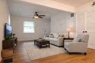 4011 Crawford Ave - Photo 1 of 1