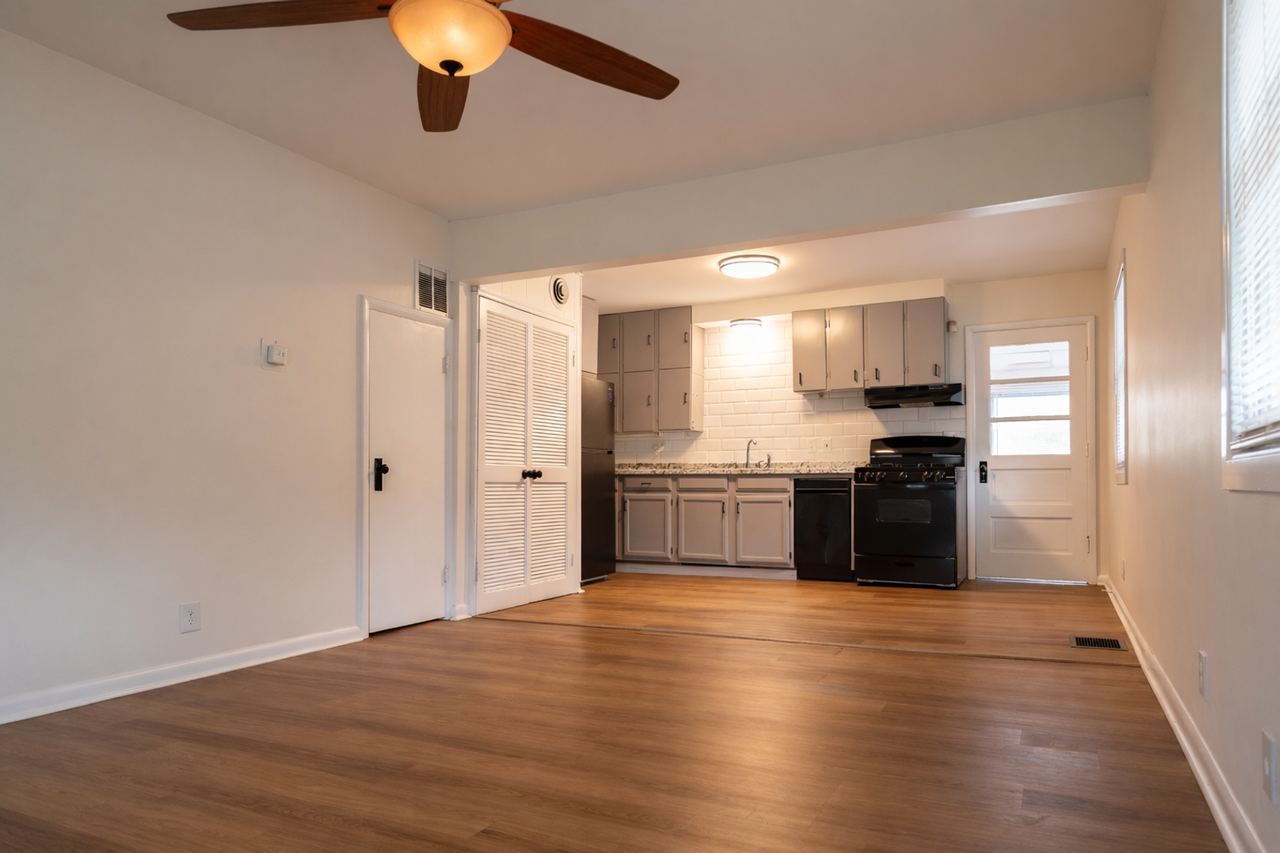 4011 Crawford Ave - Photo 4 of 20