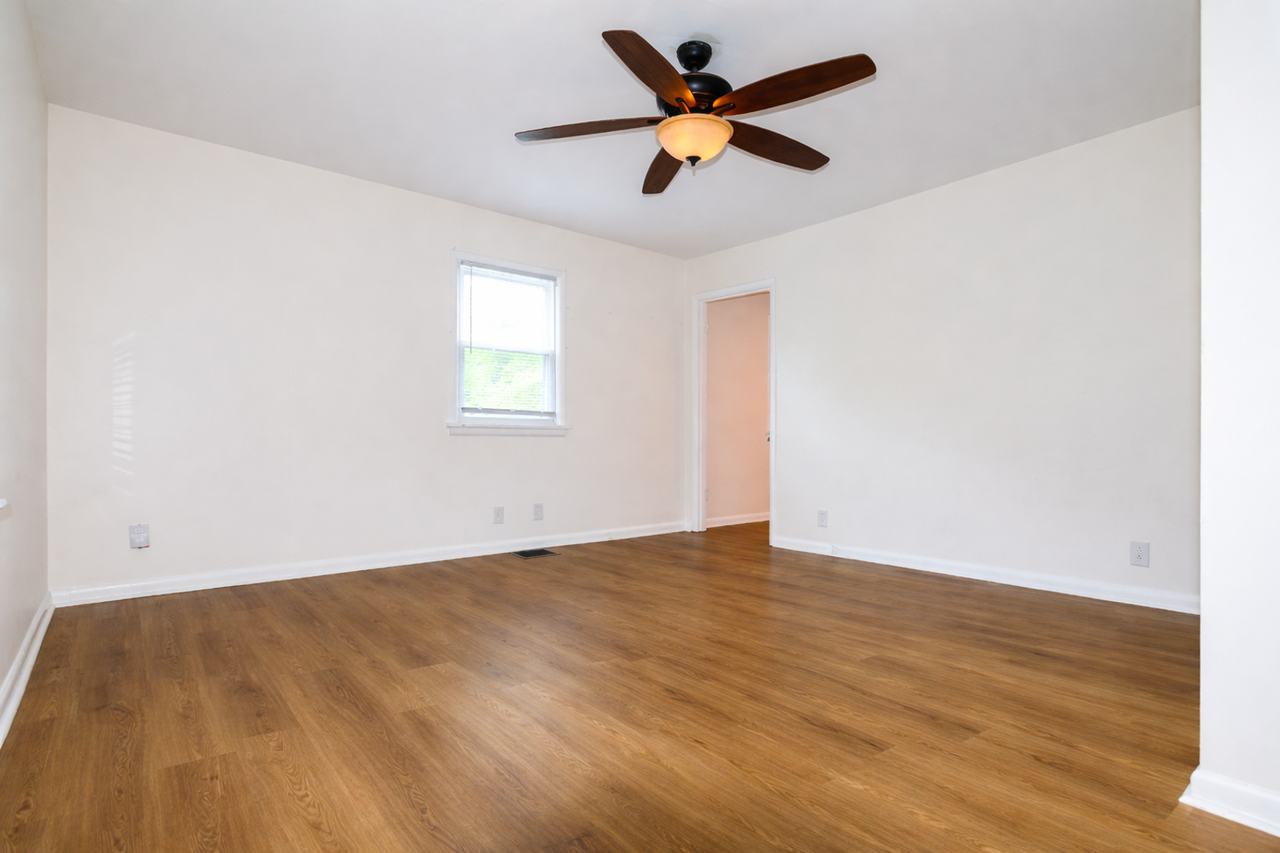 4011 Crawford Ave - Photo 6 of 20