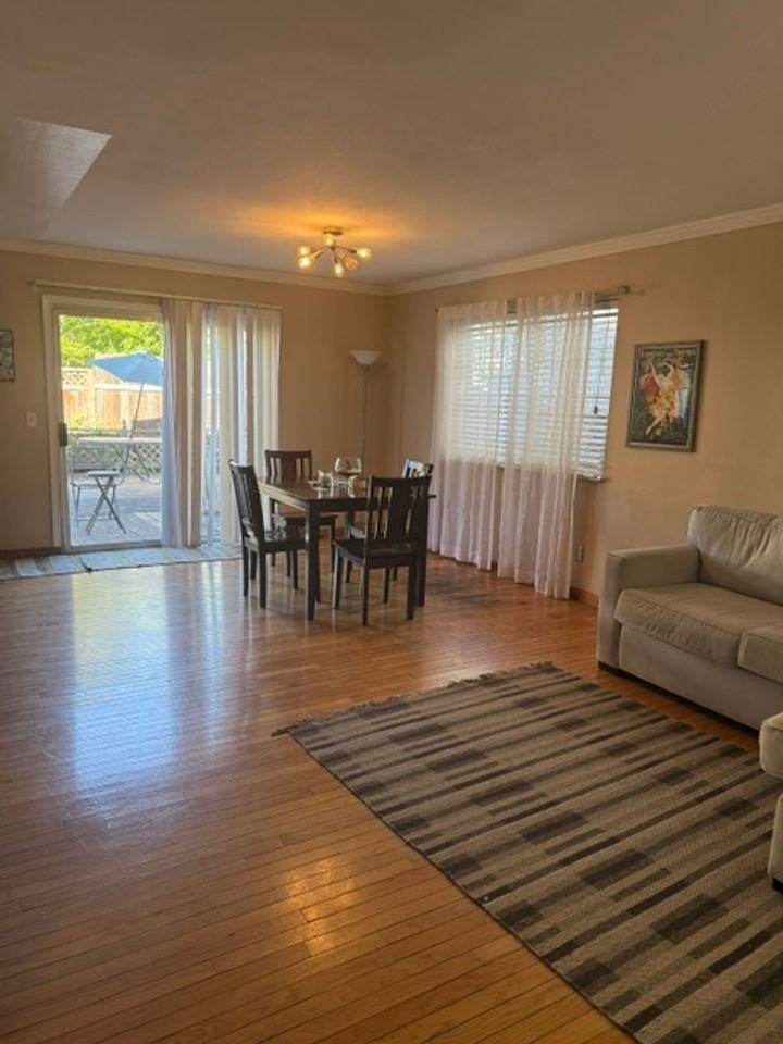 8908 Gravenstein Way - Photo 4 of 13