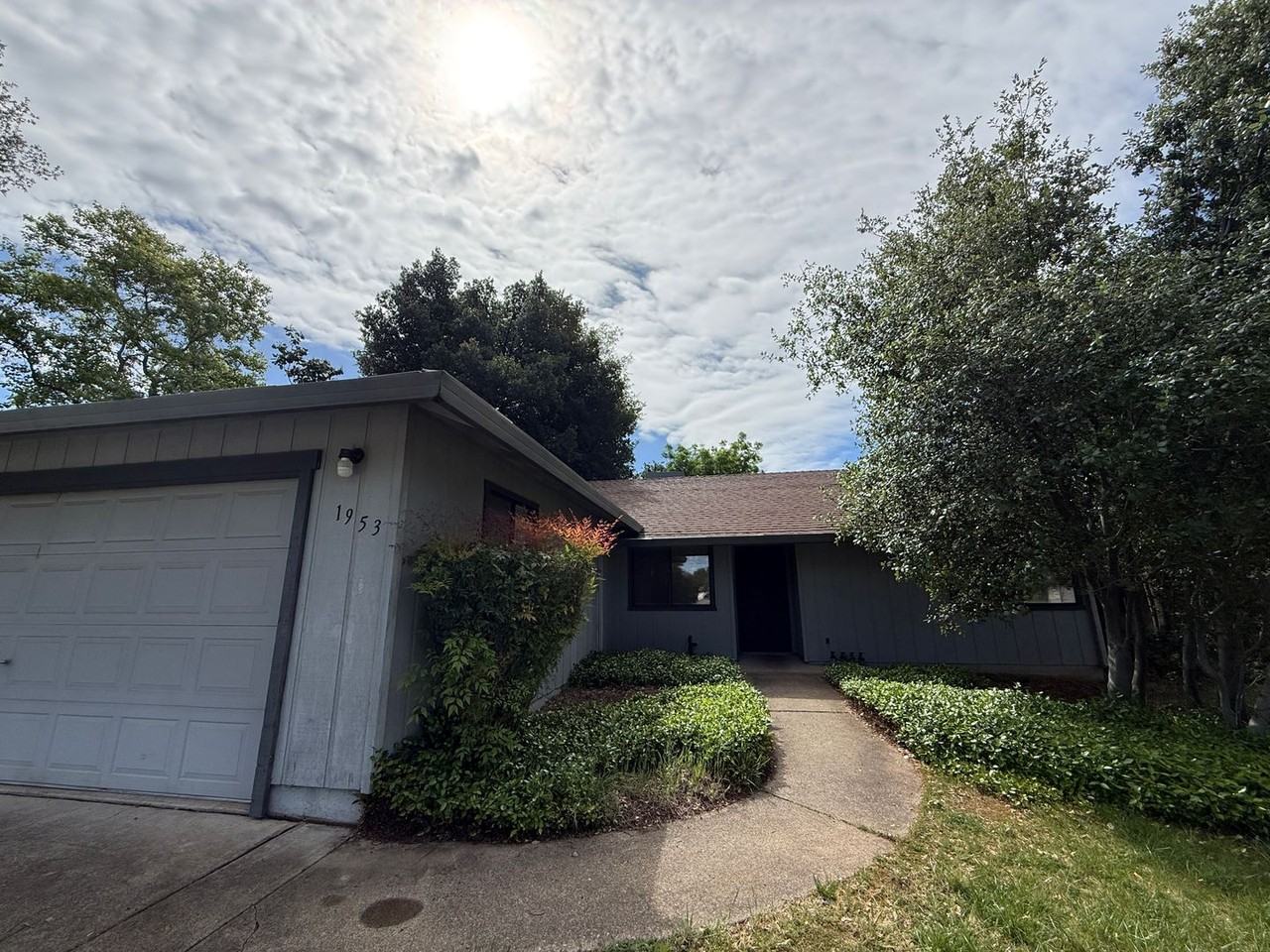 1953 Marlene Ave - Photo 2 of 19