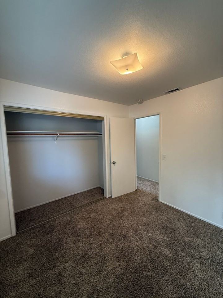 1953 Marlene Ave - Photo 4 of 19