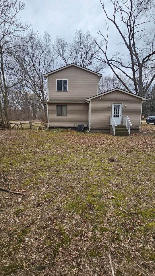 3202 Giddings Blvd - Photo 2 of 26