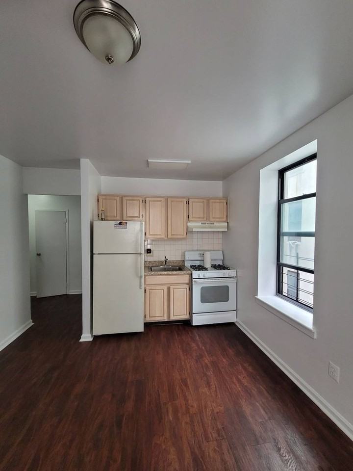 Longfellow Owners LLC - 845 - Photo 4 of 10