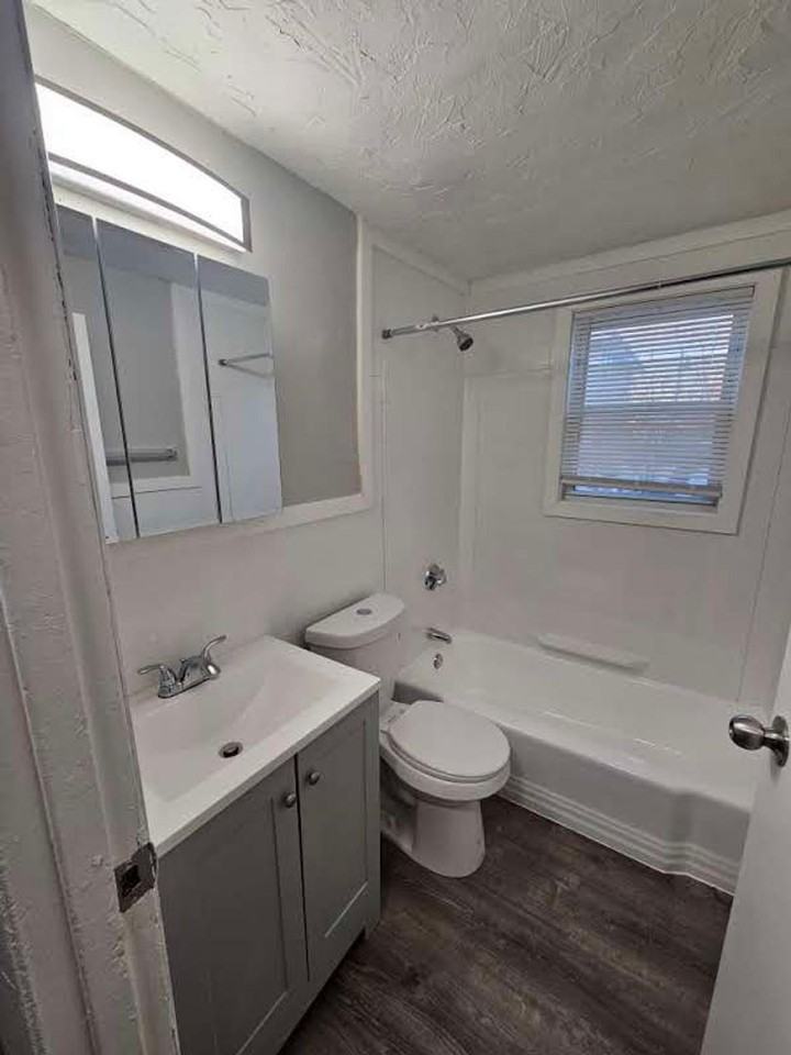 5 River Terrace - Photo 6 of 8