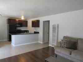 featured image of 339 N Merrill Ave