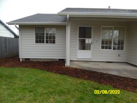 990-94 SW Oriole Street - Photo 1 of 1