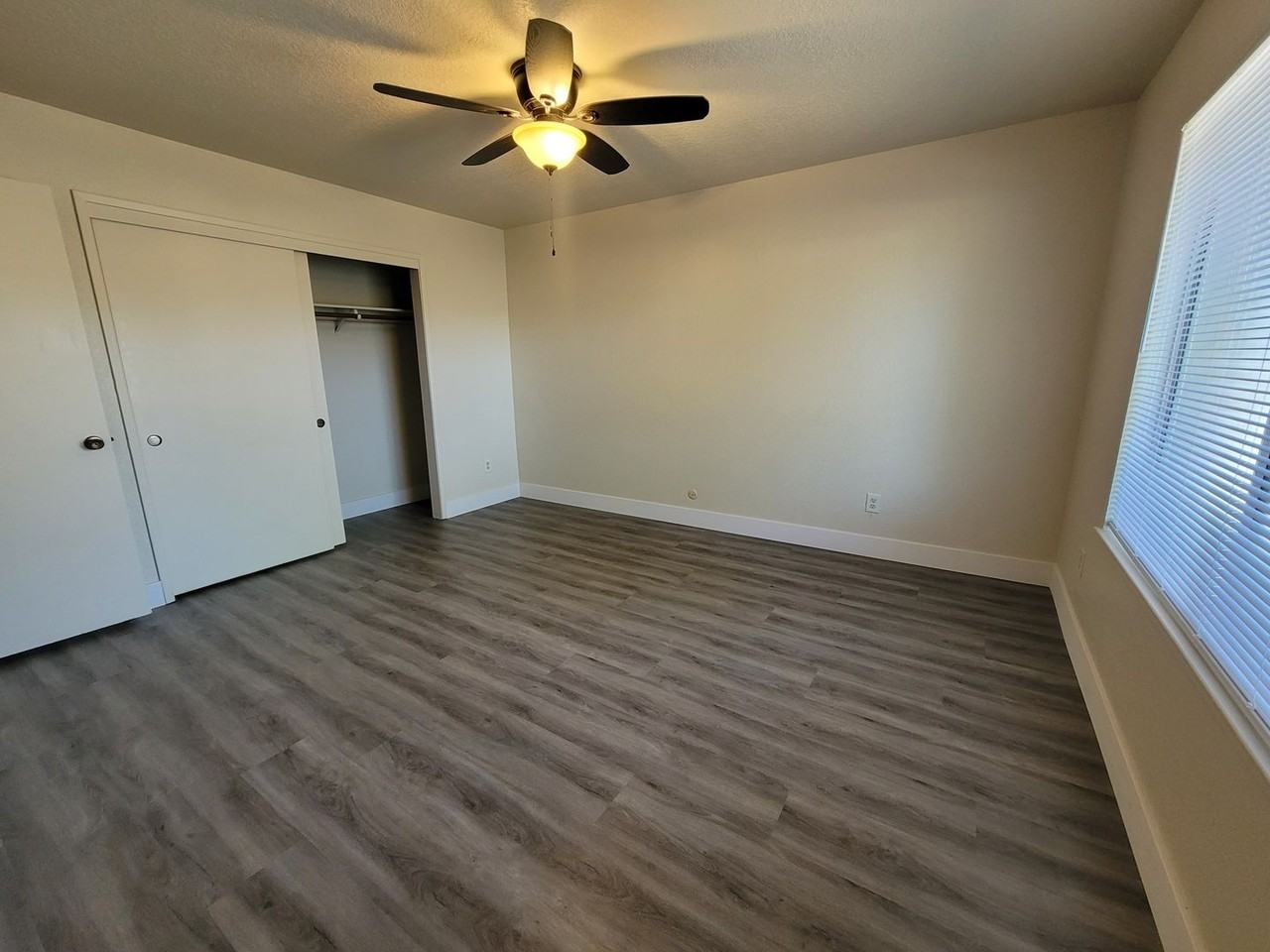 1308 Fernview Dr - Photo 7 of 12