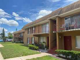 925 W Oak Ridge Rd - Photo 1 of 1