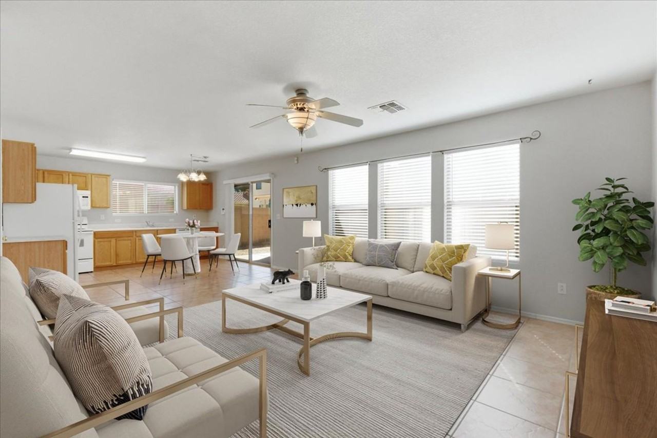 2413 E Hazeltine Way - Photo 6 of 46