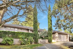 featured image of 7622 Ne 14th St