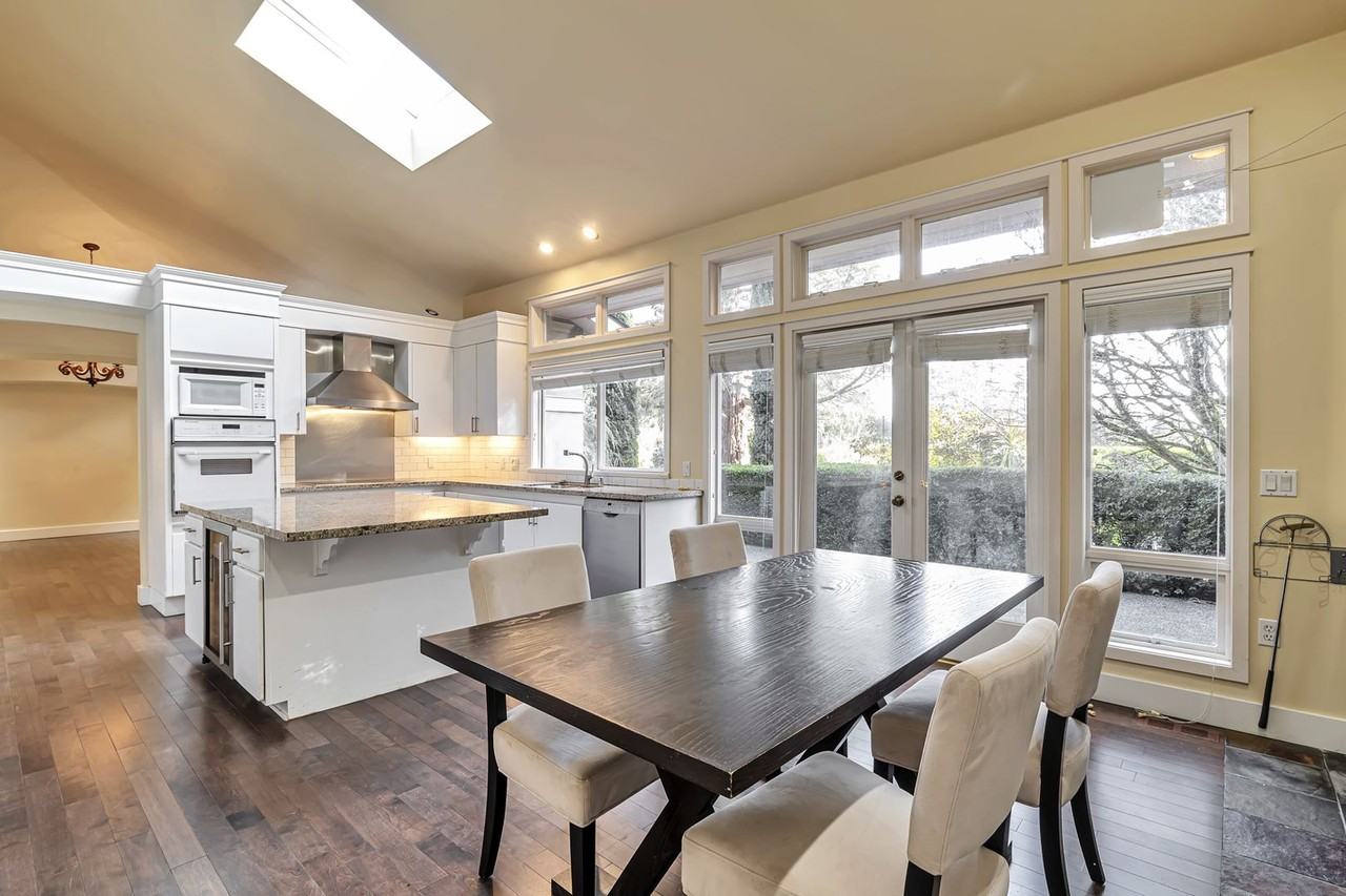 7622 Ne 14th St - Photo 5 of 25