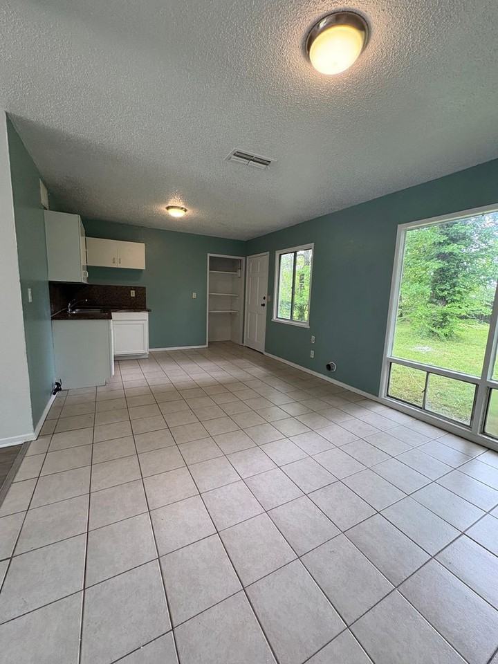 5306 Prentiss Ave - Photo 5 of 17