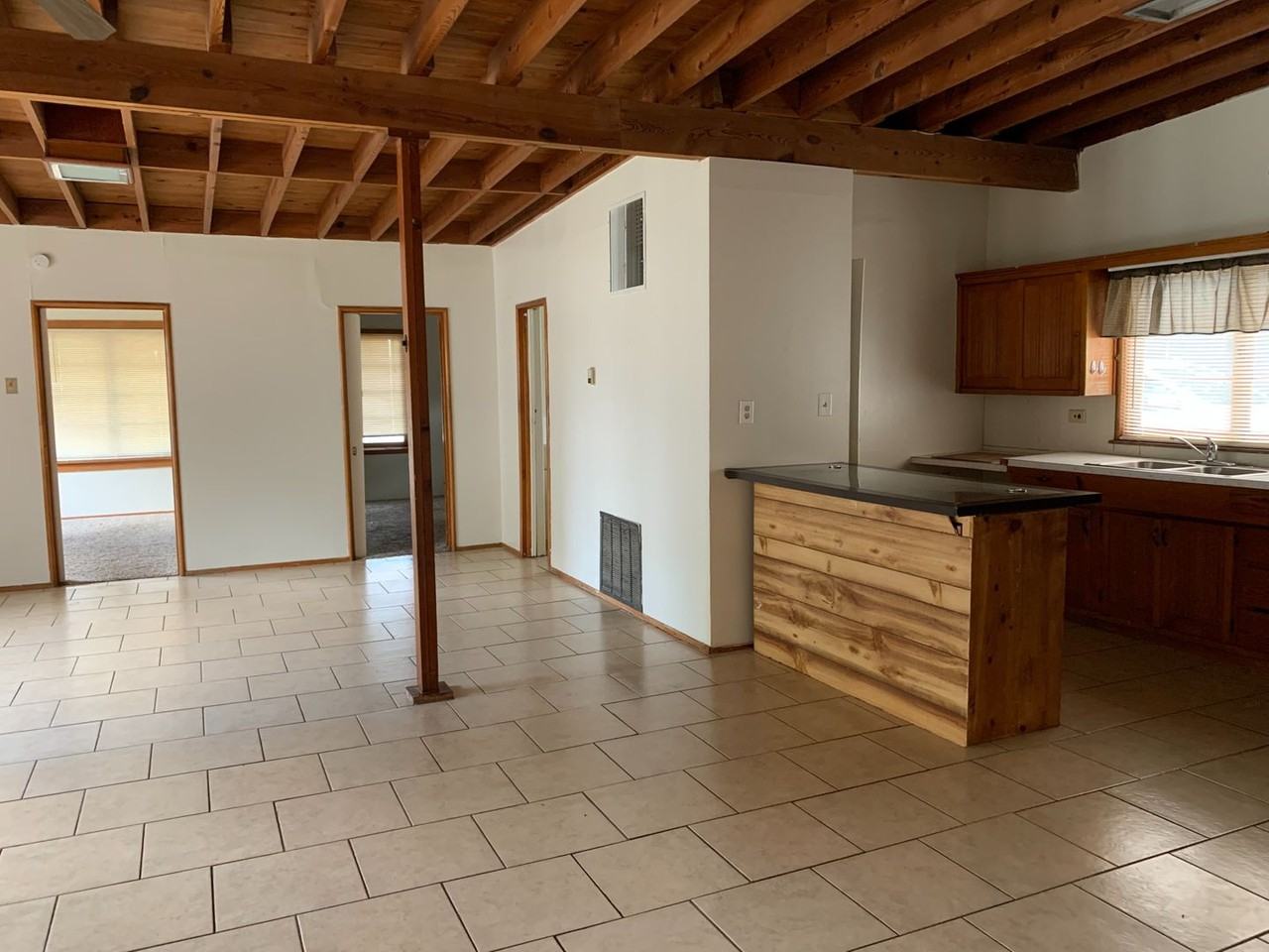 758 E North 10th St - Photo 5 of 5