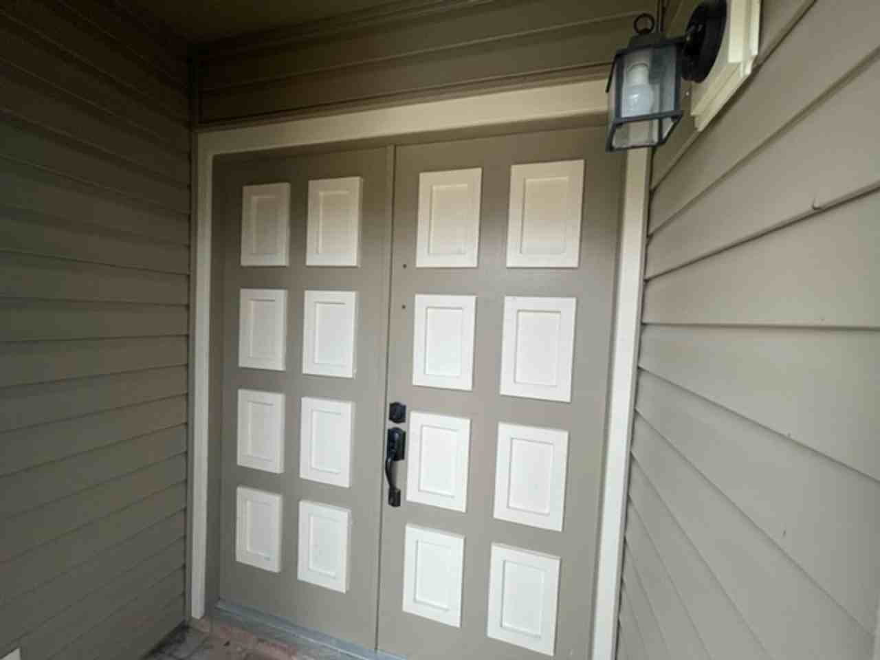 838 Saddlebrook Dr - Photo 3 of 19