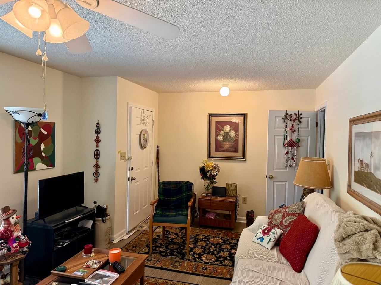 150 Harden Hill Rd - Photo 3 of 16