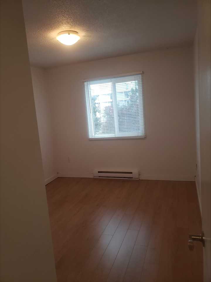 646 Admirals Rd #22 - Photo 7 of 10