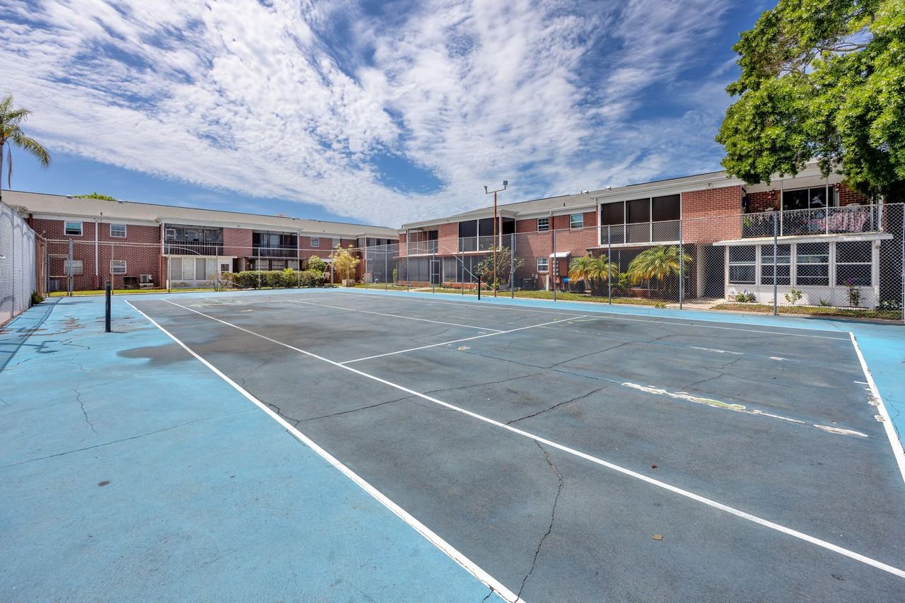 8345 13th St N #8345B - Photo 2 of 49