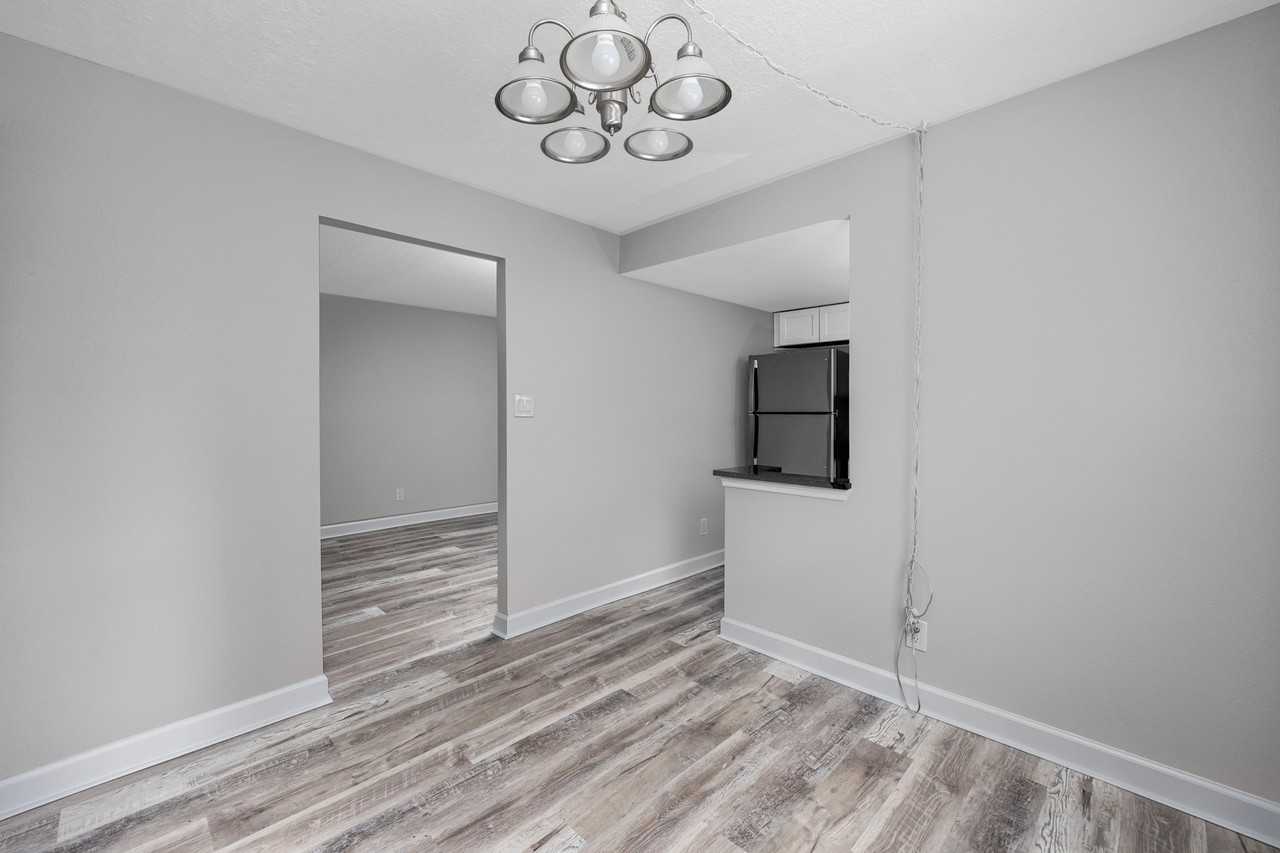 8345 13th St N #8345B - Photo 7 of 49