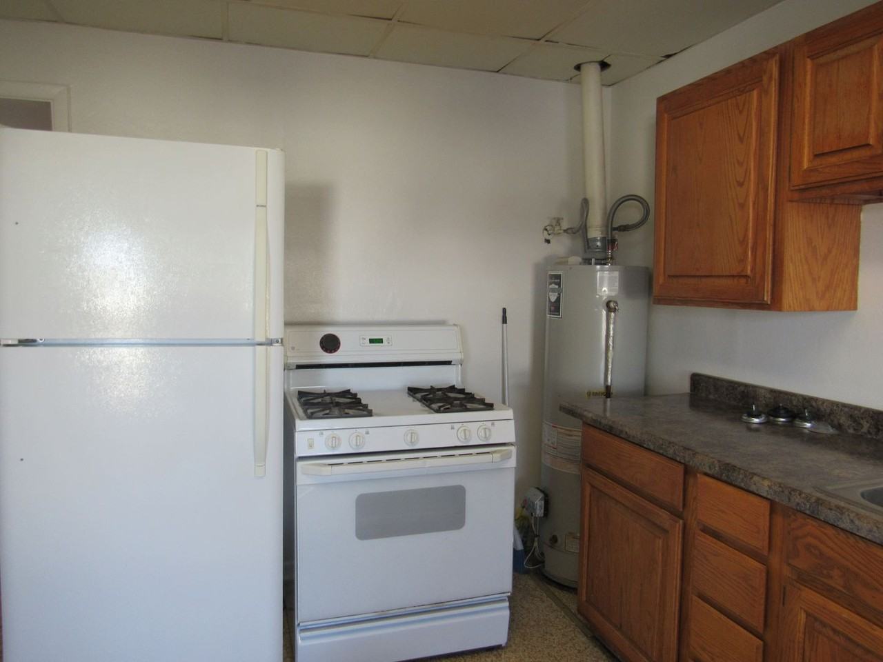 1038 S Nebraska Ave - Photo 7 of 13