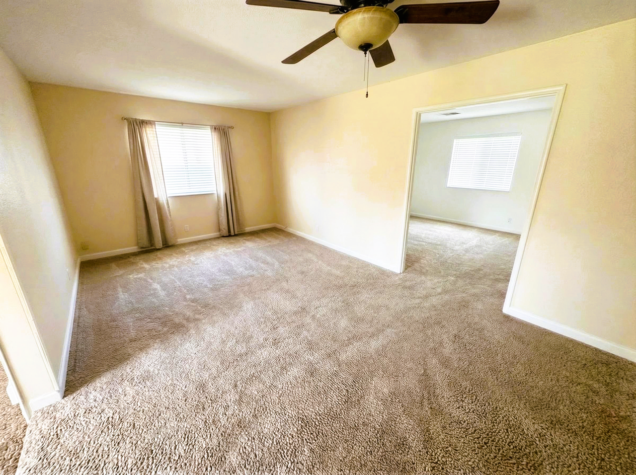 1037 Mockingbird Ln - Photo 5 of 14