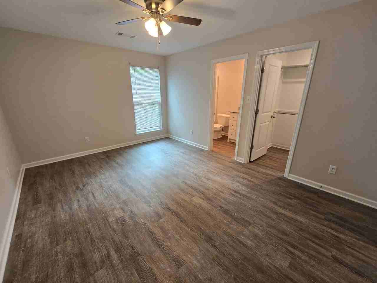 1221 Cherry Ln - Photo 4 of 11