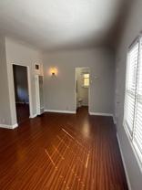 31 Argonne - Photo 1 of 1