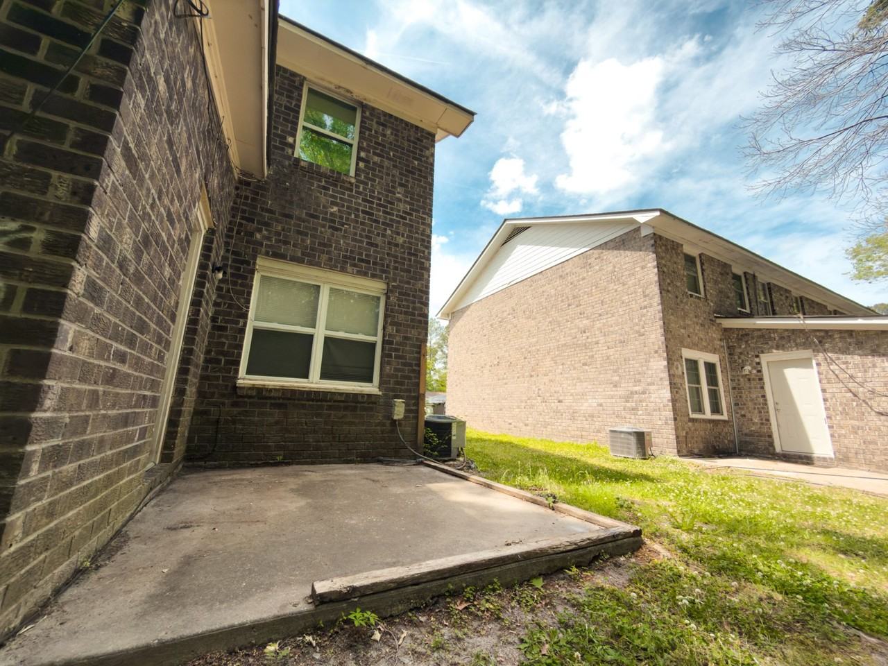 Popular location in Summerville - Photo 2 of 9