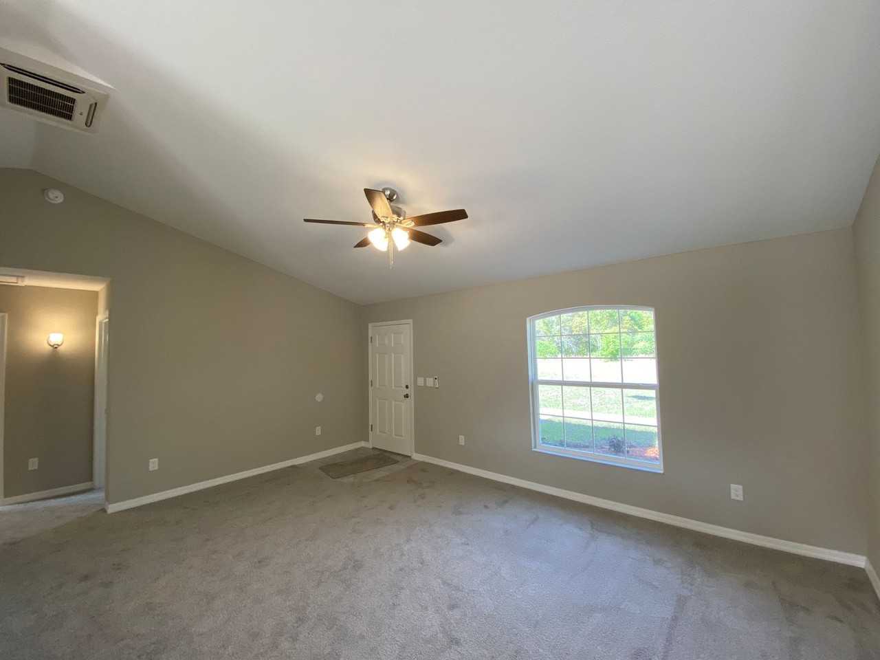 9649 Bahia Rd - Photo 6 of 29