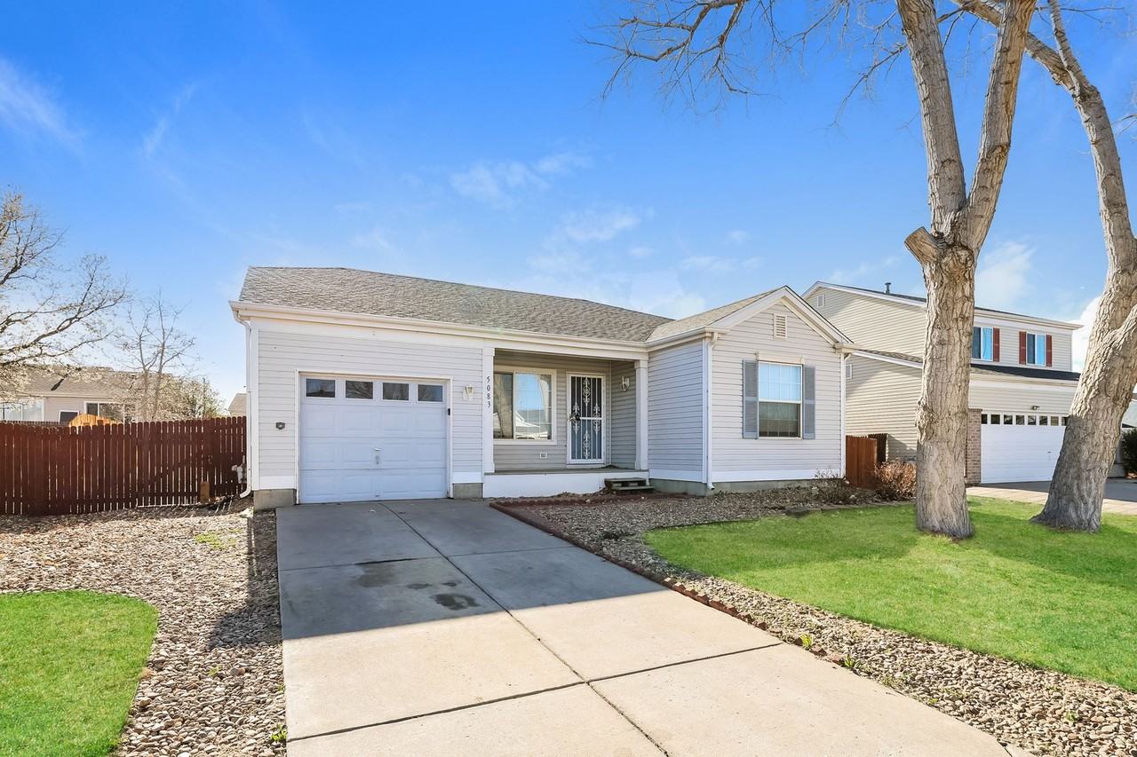 5083 Helena Ct - Photo 2 of 35