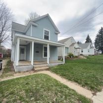 541 Eastern Ave Ne - Photo 1 of 1