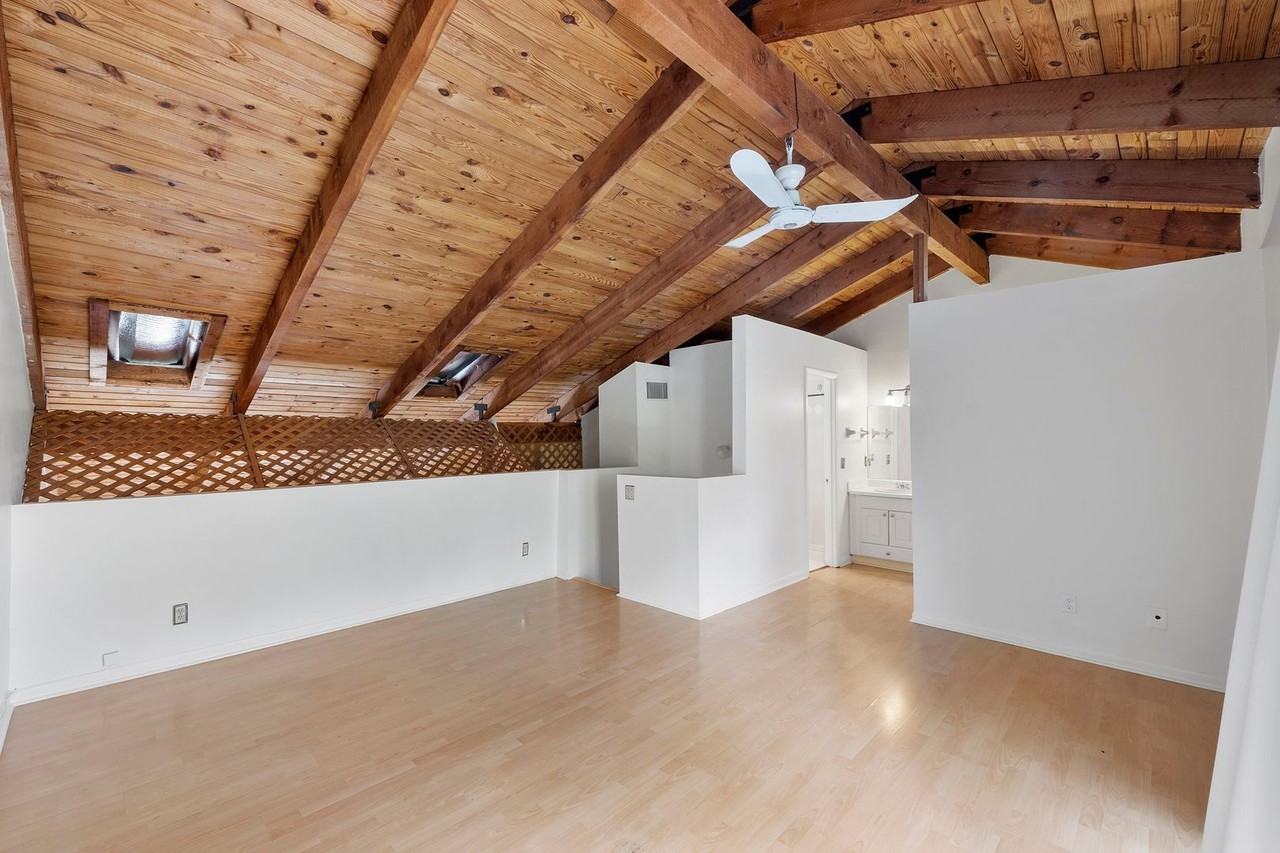 8026 8026 SW 22CT - Photo 4 of 11