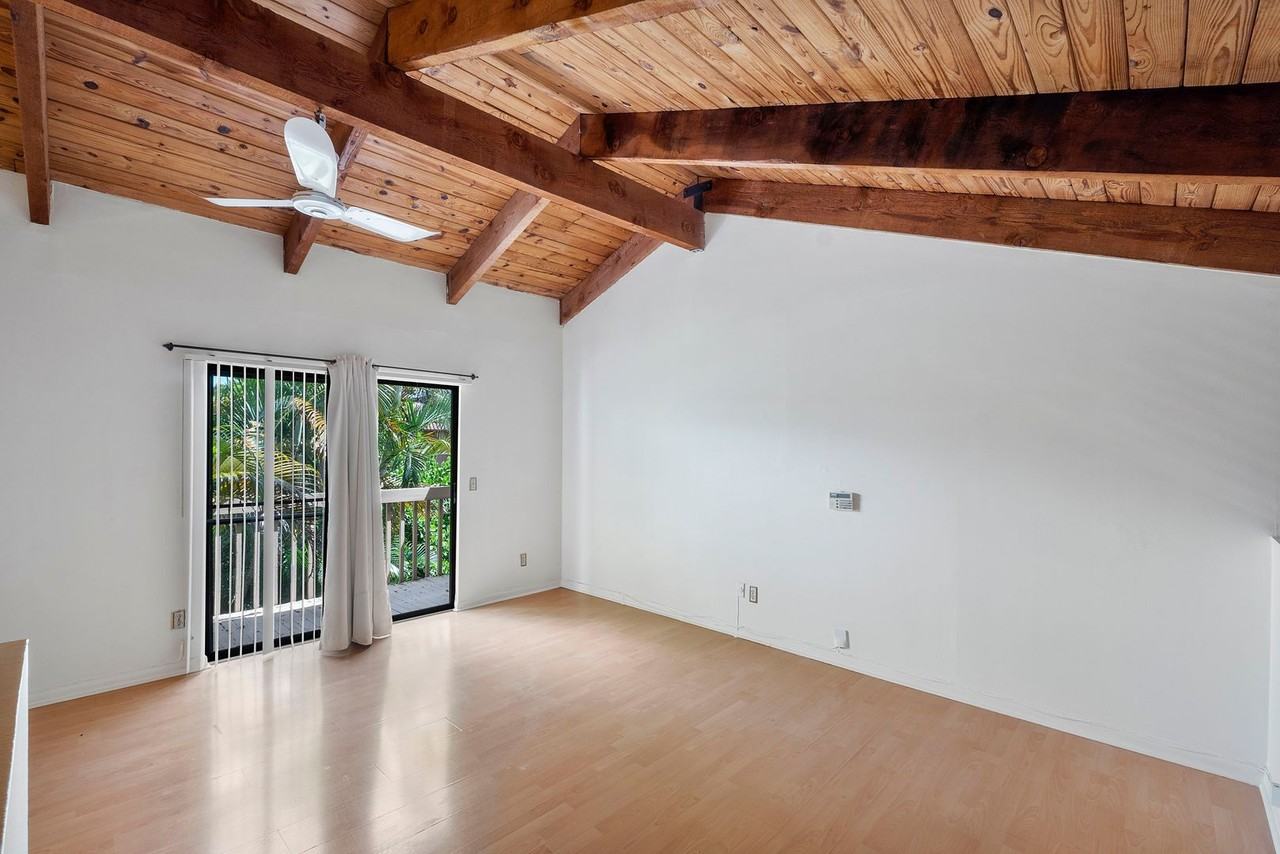 8026 8026 SW 22CT - Photo 7 of 11