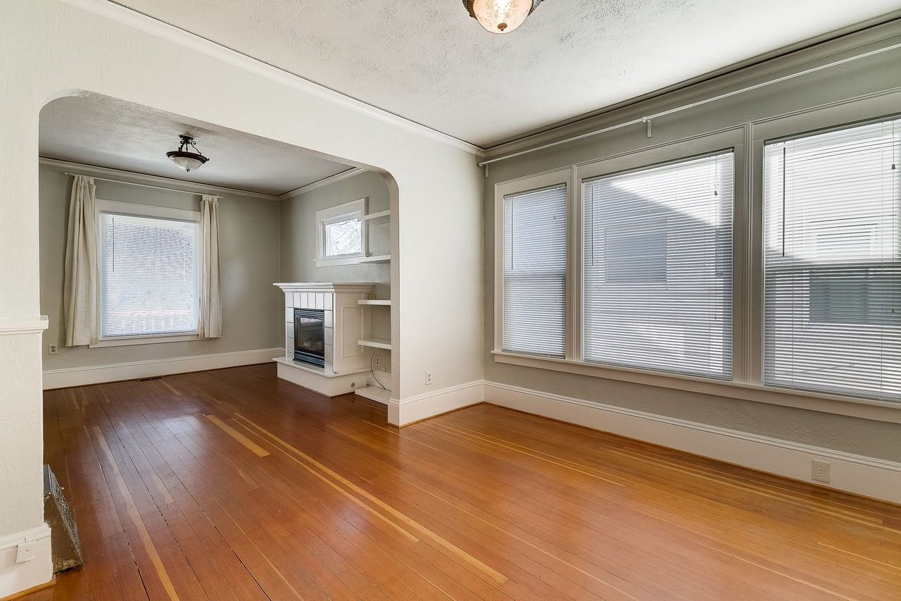 6013 6th Ave Ne - Photo 7 of 24