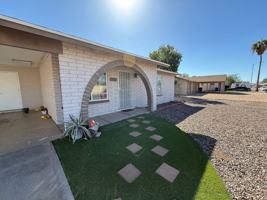 featured image of 2263 E Hampton Ave