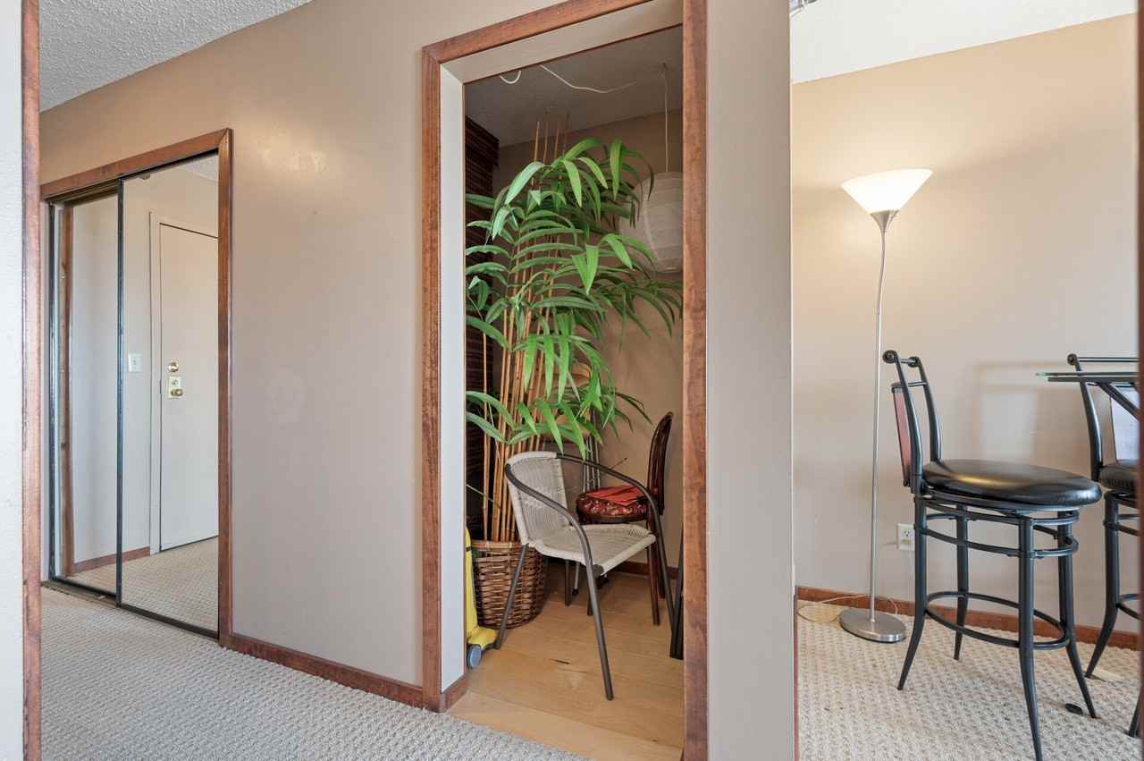 78 10th Street East #1907 - Photo 3 of 13