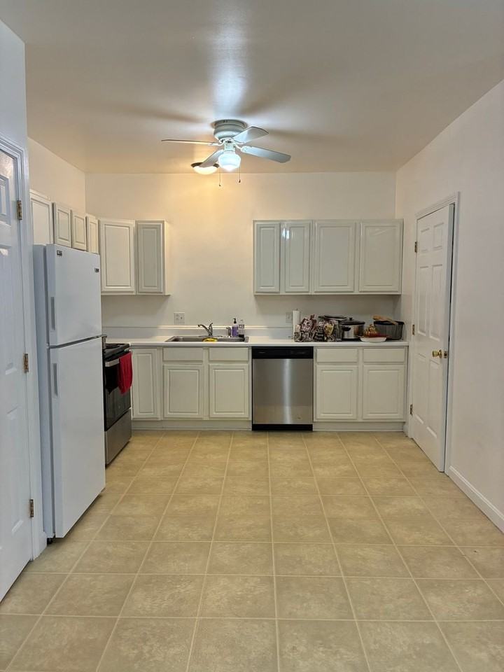 11 Taftville Occum Rd - Photo 4 of 14