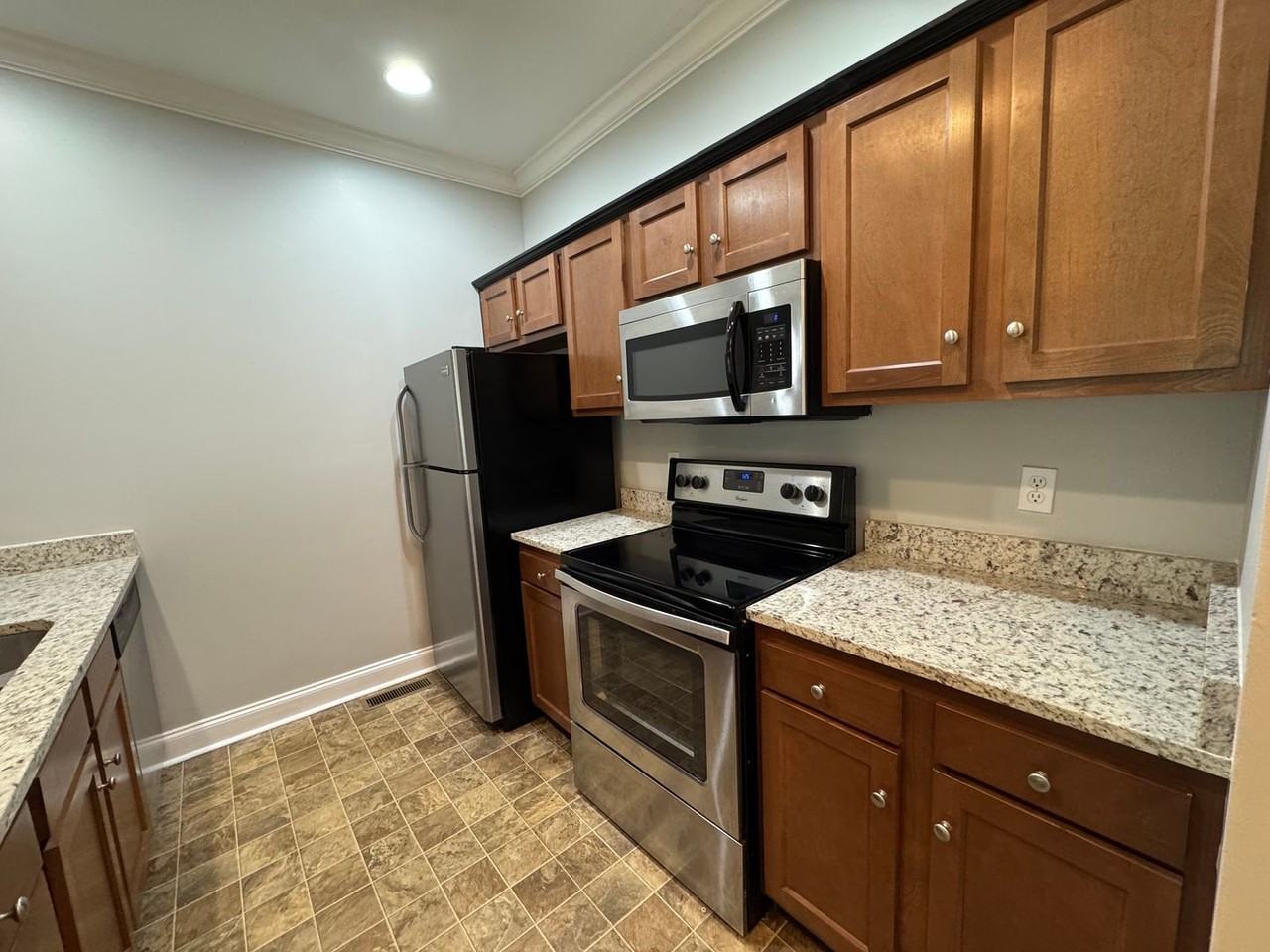 176 Middle Bridge Stub Road - Photo 4 of 6