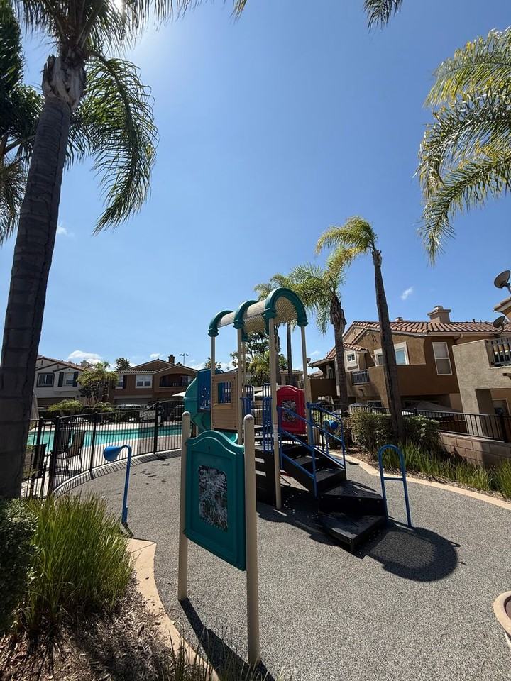 795 Caminito Valiente - Photo 4 of 21