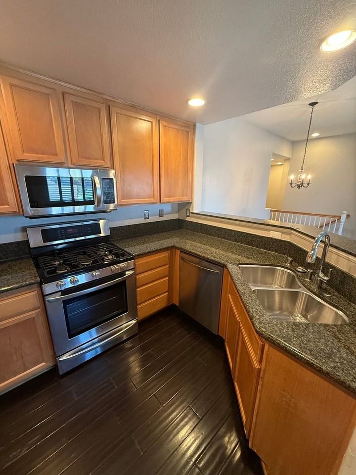 795 Caminito Valiente - Photo 7 of 21