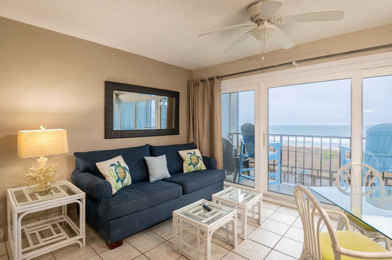 216 Cabana 216 @ 222 Carolina Beach Ave N - Photo 2 of 13
