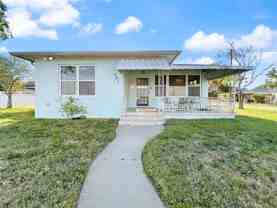 701 S Bermuda Blvd - Photo 1 of 1