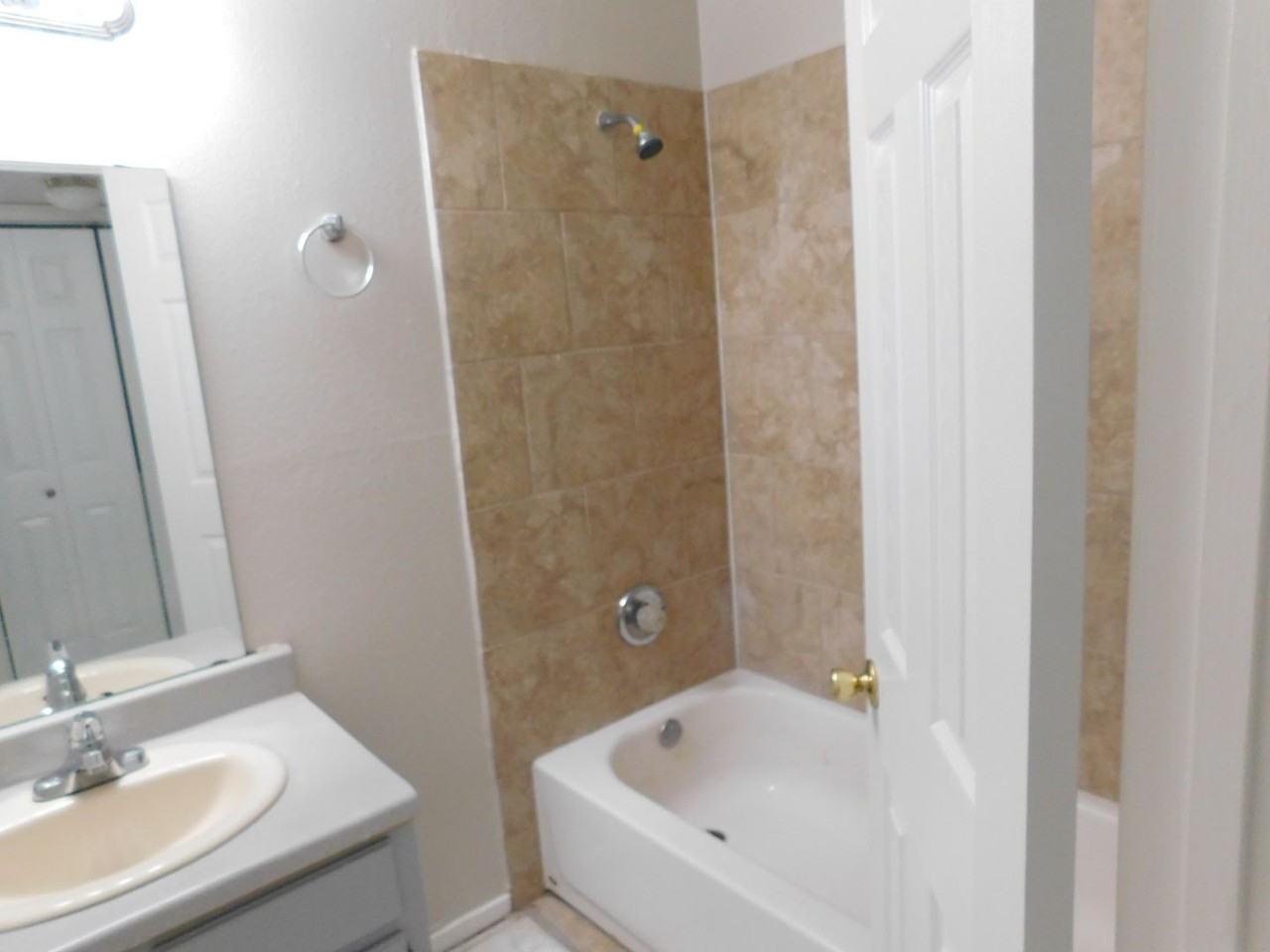 105 Rockwell Way #3 - Photo 6 of 20