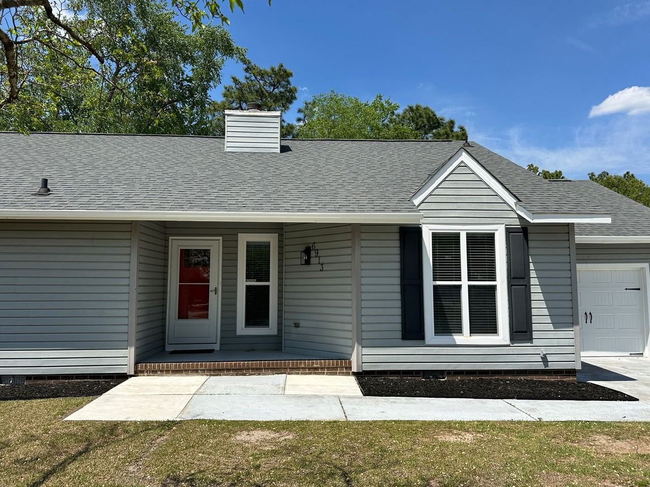 6913 Timbercroft Ln - Photo 2 of 30
