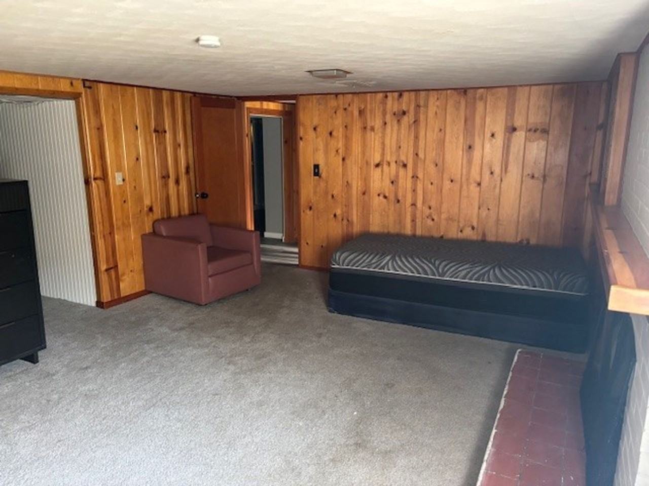 Private Room For Rent - Photo 4 of 11