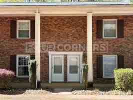 featured image of 1019 Cypress Dr