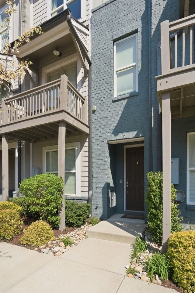 1815 Ridley Blvd - Photo 2 of 37