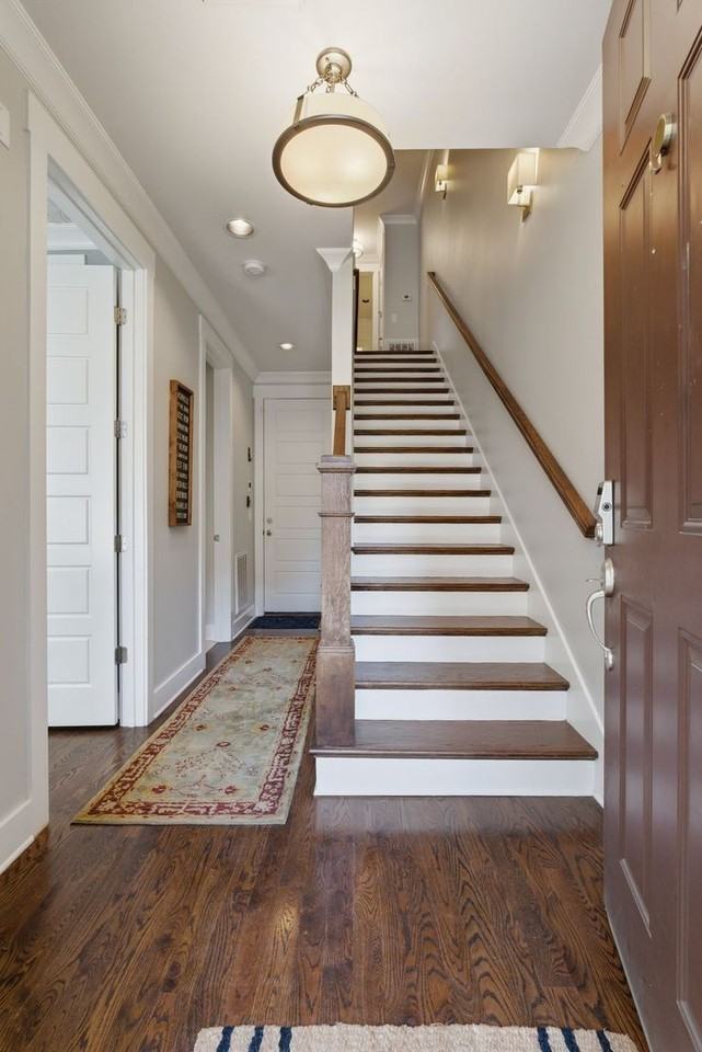 1815 Ridley Blvd - Photo 4 of 37