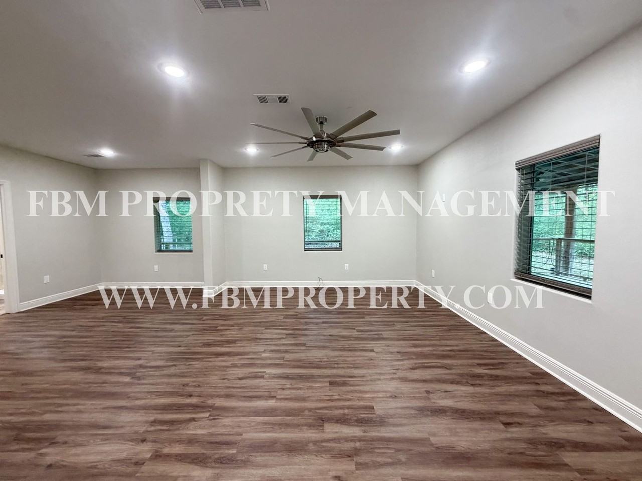 338 Post Oak Dr - Photo 7 of 30