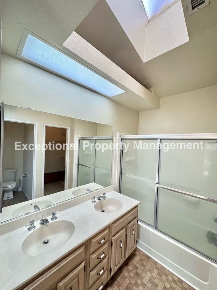 3032 Chablis Ave - Photo 7 of 17